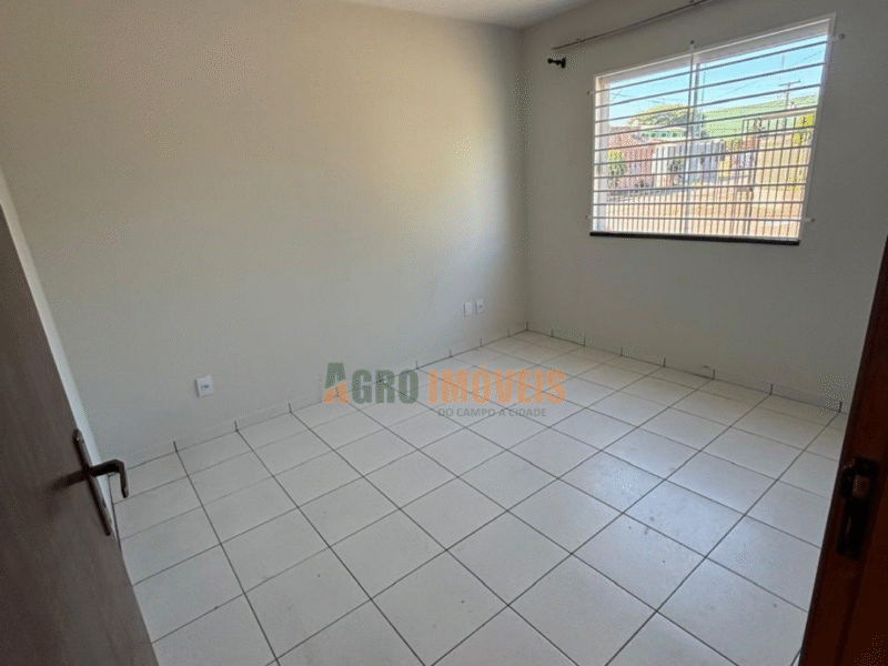 PRÉDIO PARA EMPREENDIMENTO NO BAIRRO DOS ESTADOS