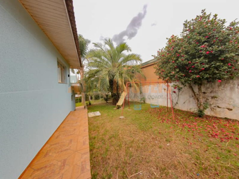 CASA À VENDA NA SANTA CRUZ