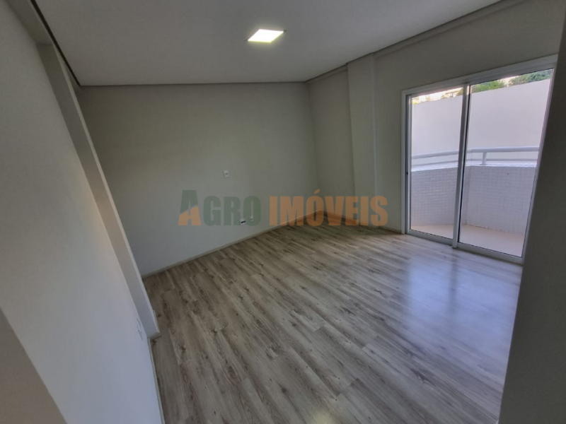 APARTAMENTO RESIDENCIAL NO EDIFÍCIO ONE TOWER