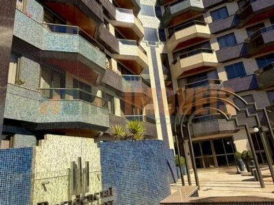 APARTAMENTO À VENDA NO EDIFÍCIO ARASSAY